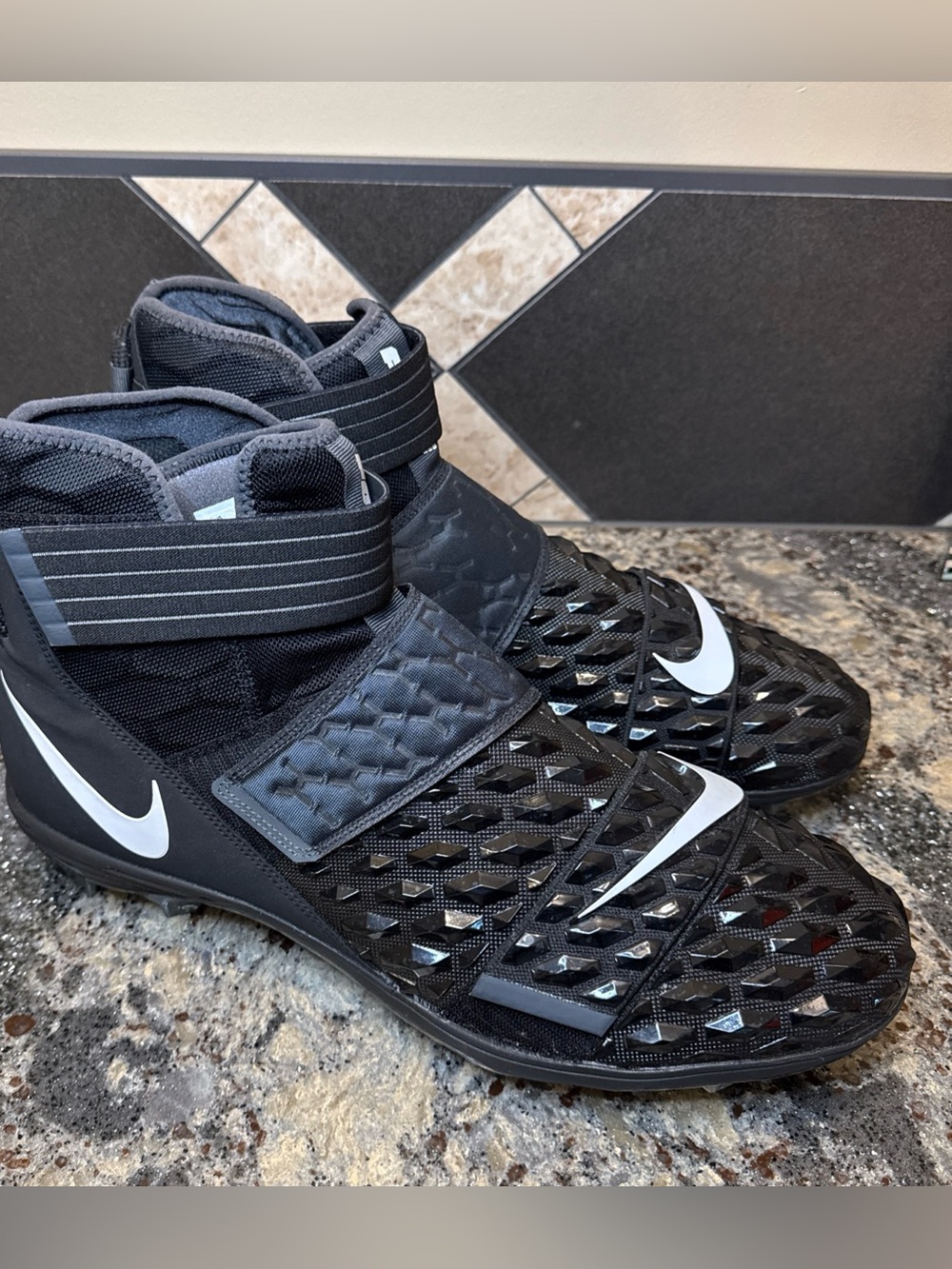 Nike Force Savage Elite 2 Football Cleats Black Molded Size 18